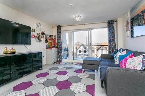 2 bedroom apartment for sale, Windsor Road, Slough