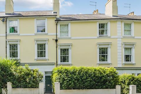 2 bedroom terraced house for sale, Nevill Terrace, Tunbridge Wells, Kent, TN2