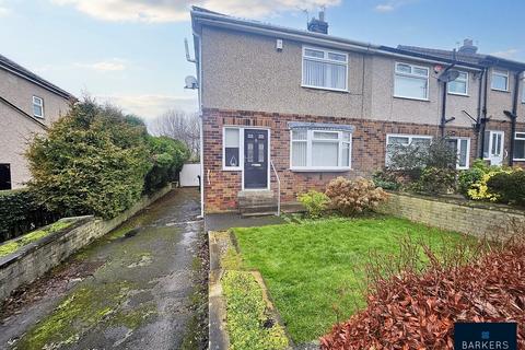 3 bedroom townhouse for sale, Broughton Avenue, Bradford