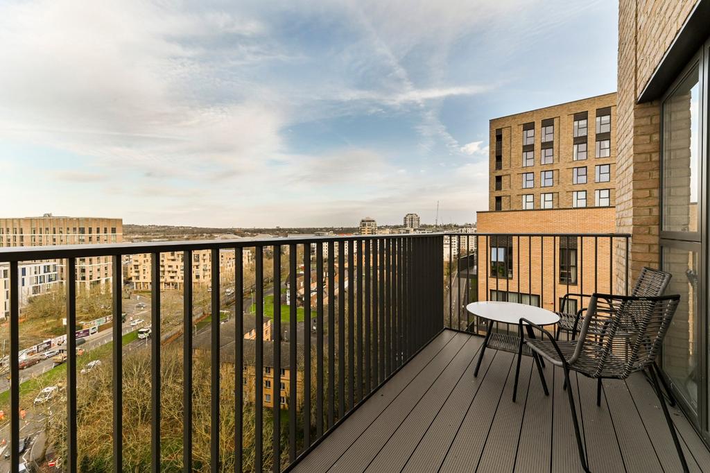 Balcony Example