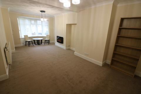 2 bedroom terraced house to rent, Campion Avenue, Hull