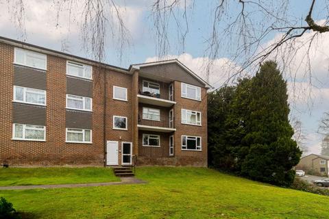 2 bedroom apartment for sale, Church Hill, Caterham