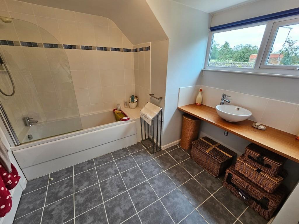 Upstairs Bathroom