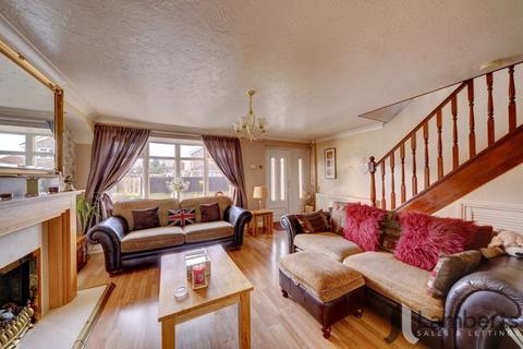 52 Cherington Close, Redditch, B98 0BB