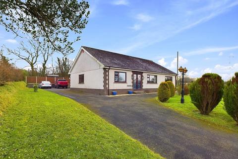 3 bedroom detached bungalow for sale, Upland Arms, Carmarthen