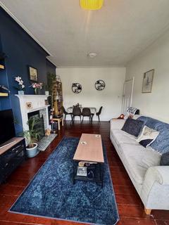 2 bedroom apartment for sale, Southview Drive, Westcliff-On-Sea