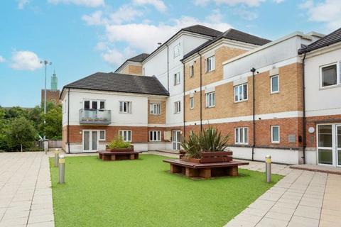 1 bedroom ground floor flat to rent, Ley Farm Close, Garston , Watford, Hertfordshire, WD25 9BH