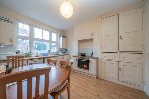 3 bedroom semi-detached house for sale, High Street, Markyate