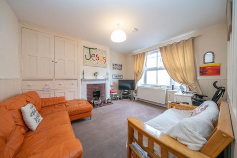 3 bedroom semi-detached house for sale, High Street, Markyate, AL3
