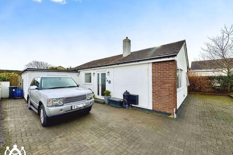 4 bedroom detached bungalow for sale, Cae Rhos, Holyhead