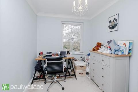 Flat 10, Stafford House Churchfields, Broxbourne, EN10 7JX