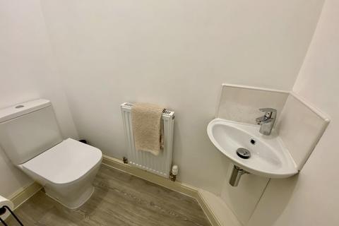 4 bedroom end of terrace house for sale, Curzon Avenue, Winnington Village, CW8 4YU