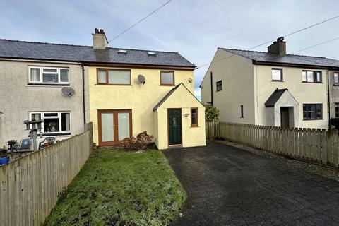 4 bedroom semi-detached house for sale, Llandwrog, Gwynedd