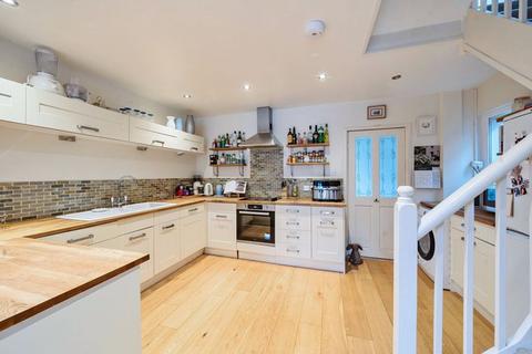 4 bedroom semi-detached house for sale, Brewer Street, Lamberhurst