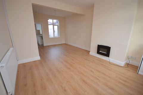 30 Hale Road, Widnes, WA8 8SA