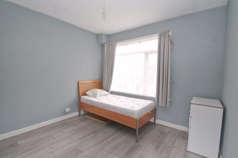 2 bedroom property for sale, Maybank Avenue, Wembley