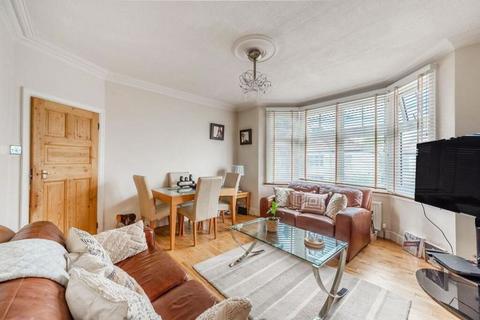 2 bedroom maisonette for sale, Surrey Road, Harrow