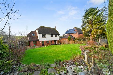 4 bedroom detached house for sale, Robinsbridge Road, Coggeshall