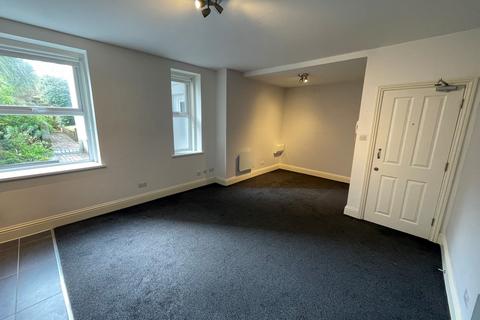 Studio to rent, Wilmington Square