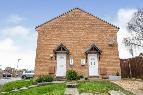 1 bedroom terraced house to rent, Humber Gardens