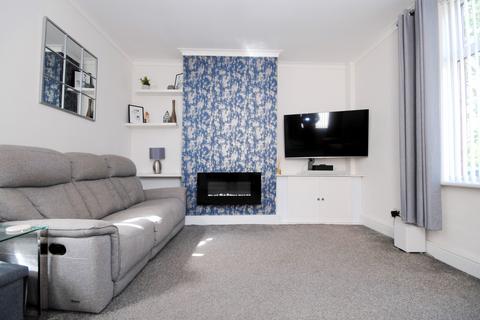 3 bedroom end of terrace house to rent, Maxwell Street, St Helens WA10