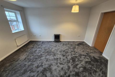 2 bedroom flat to rent, Silken Court, Marlborough Road, Nuneaton