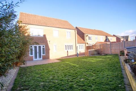 4 bedroom detached house for sale, Hillbrook Crescent, Ingleby Barwick