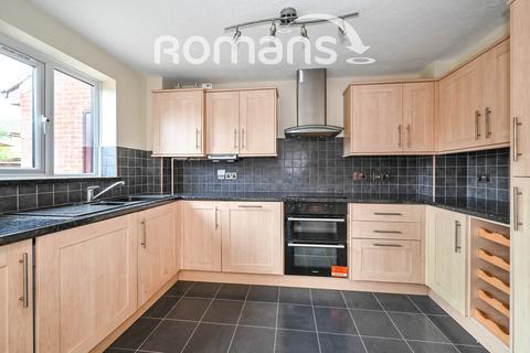 undefined, Hope Avenue, Bracknell, RG12