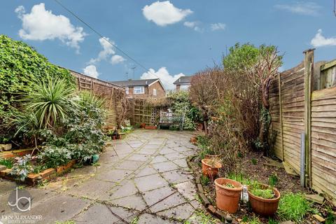 17 Maple Leaf, Tiptree, Colchester, CO5 0NJ