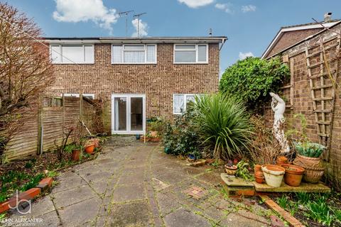 17 Maple Leaf, Tiptree, Colchester, CO5 0NJ