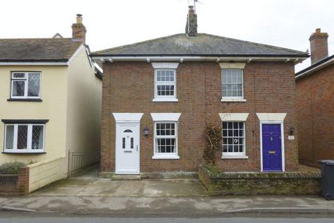 2 bedroom cottage to rent, Tring Road, Long Marston