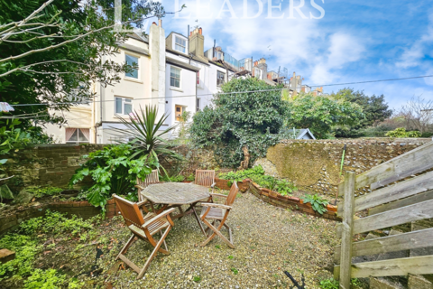 2 bedroom flat to rent, Lansdowne Place, Hove