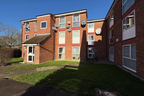 1 bedroom flat to rent, Archery Close, Harrow