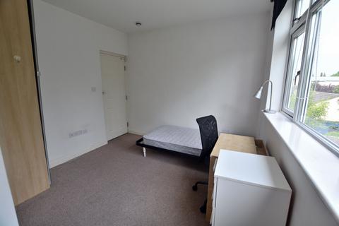 House share to rent, Hinton Road, Uxbridge