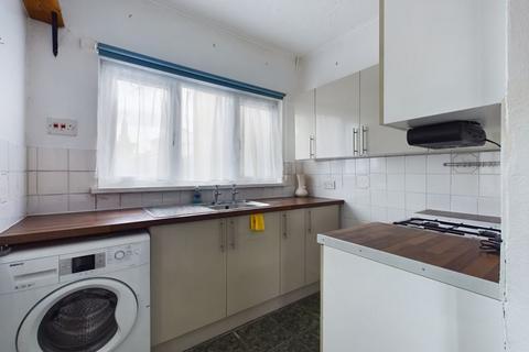 undefined, Pool - Chain free sale, ideal first time buyer