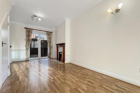 undefined, 2 bedroom Ground Floor Maisonette in Chichester
