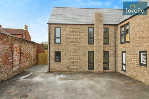 3 bedroom semi-detached house for sale, The Riverbank, Off Eastfield Road, Louth LN11