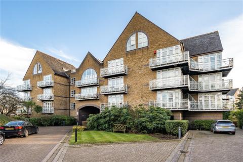 Eleanor Close, London SE16