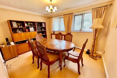 4 bedroom detached house for sale, Cullimore View, Ruspidge GL14