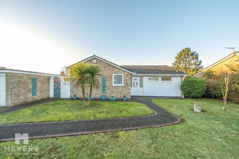 3 bedroom bungalow for sale, Glenmoor Road, Ferndown BH22