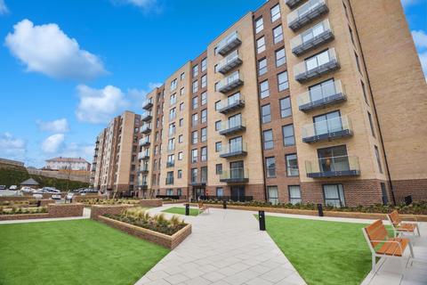 2 bedroom apartment for sale, Ellesmere Court, Stirling Drive, Luton, Bedfordshire, LU2 0GD