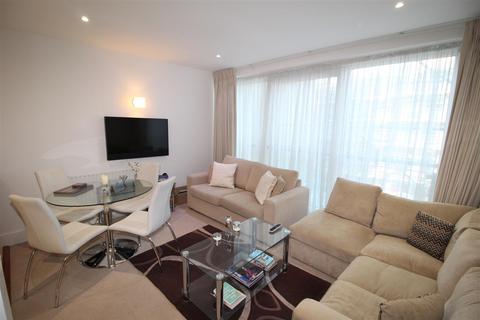 2 bedroom apartment to rent, Dolphin Quays, The Quay