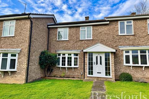 3 bedroom terraced house for sale, Thelsford Walk, Colchester, CO4