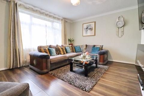 5 Dover Road, Clifton, Manchester, M27 8GP