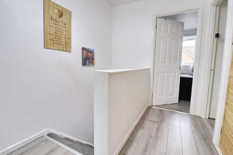 5 Dover Road, Clifton, Manchester, M27 8GP