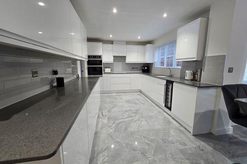 25 Carreg Erw, Birchgrove, Swansea, SA7 0HJ