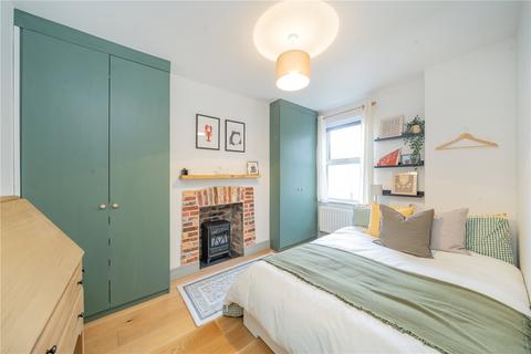 2 bedroom apartment for sale, London N7