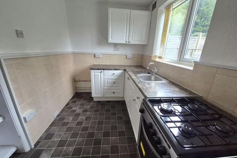 2 bedroom maisonette to rent, Ivyfield Road, Birmingham B23