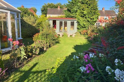 4 bedroom detached house for sale, Brunswick Road, Cannock WS11