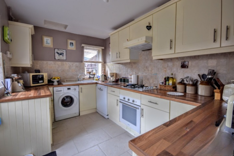 3 bedroom semi-detached house for sale, Holmes Close, Louth LN11